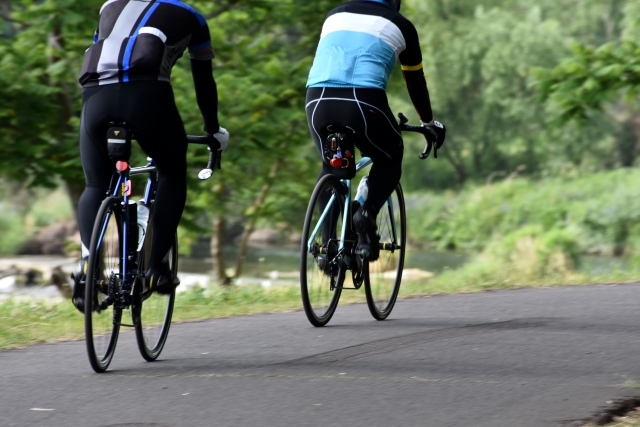 保存版】ロードバイクの服装ガイド｜季節別の最適な格好と冬にオススメ